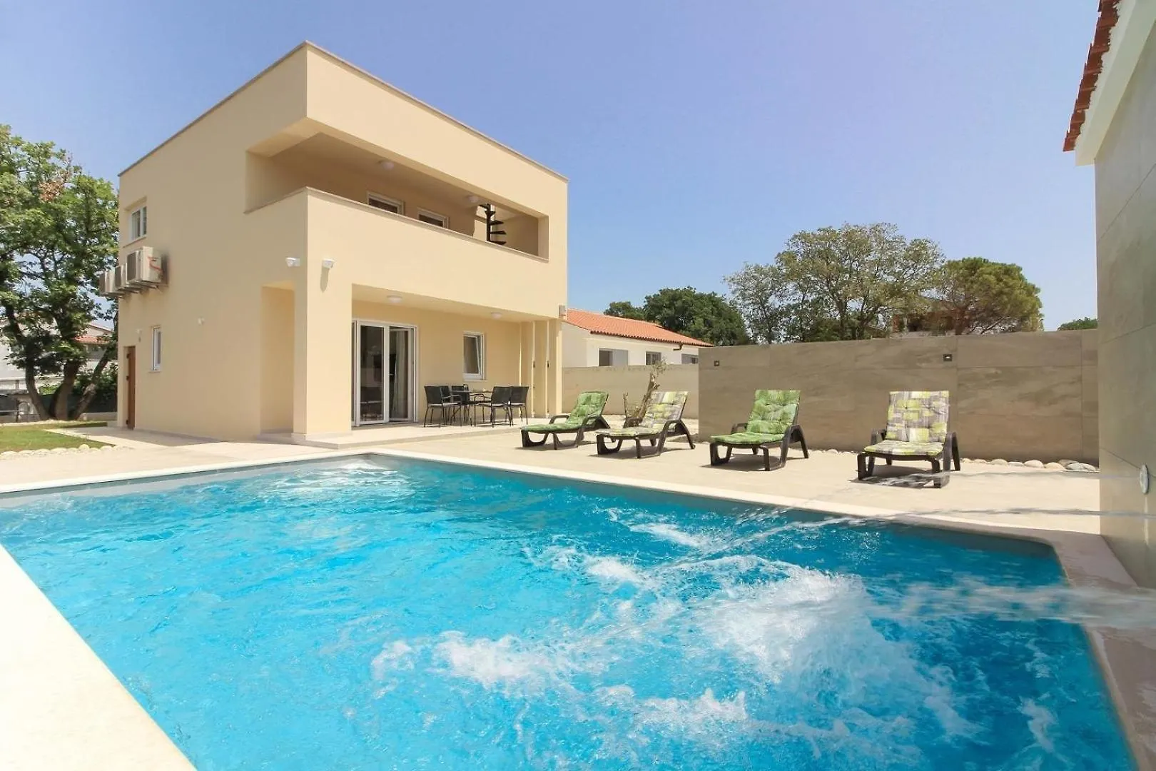 Ferienhaus Mit Privatpool Fuer 6 Personen Ca 125 Qm In Peroj, Istrien Istrische Riviera